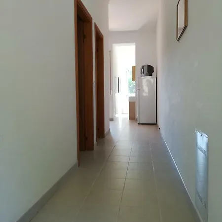 Casa Vacanze Pizzone דירה *